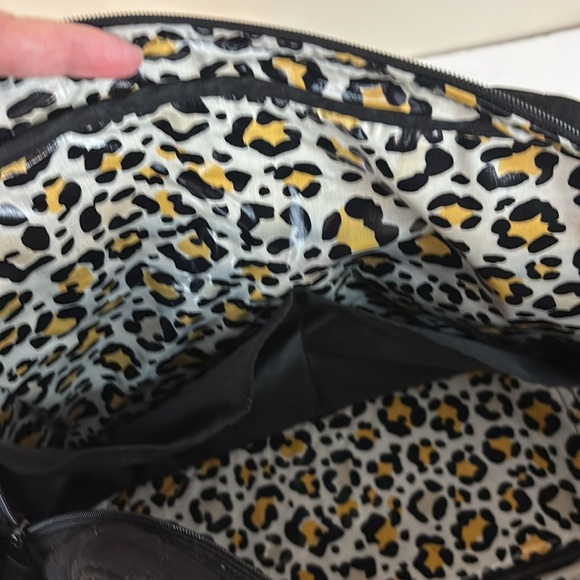 Vera Bradley Black Quilted Infant Baby Bag with Changing Mat - Picture 7 of 16